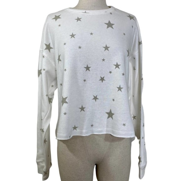 Paper Crane Tops - Paper crane white star sweatshirt, large, cropped long sleeve crew neck